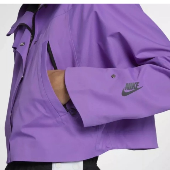 nike womens cropped jacket